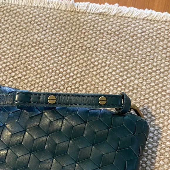 Madewell The Puff Crossbody Bag woven leather - Picture 8 of 8